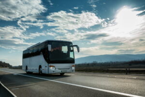 観光バスはリースすべき？おすすめ車種や契約の流れを紹介
