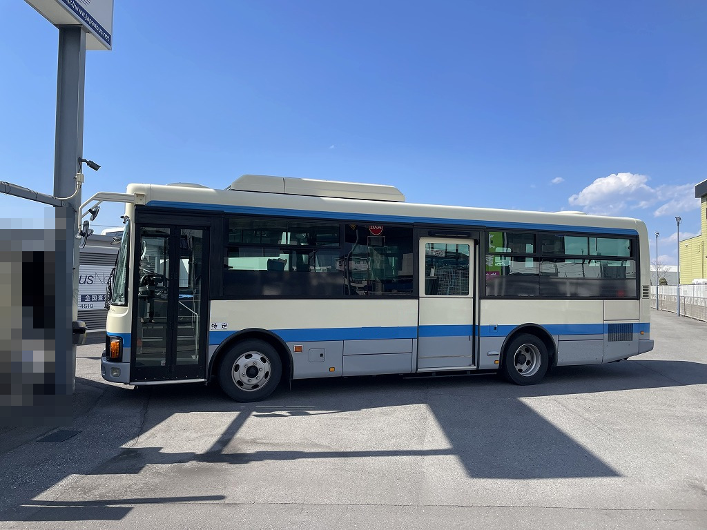 018 25年式いすゞ