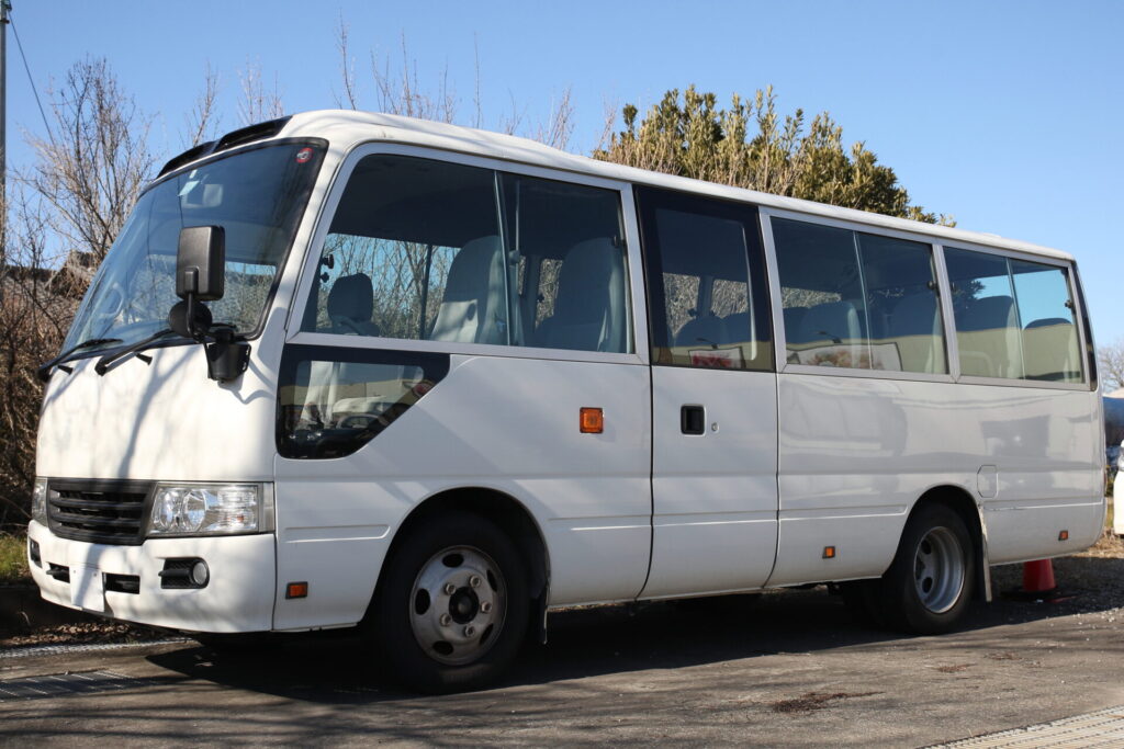 中古バス購入前に試乗すべき？チェック項目を徹底解説