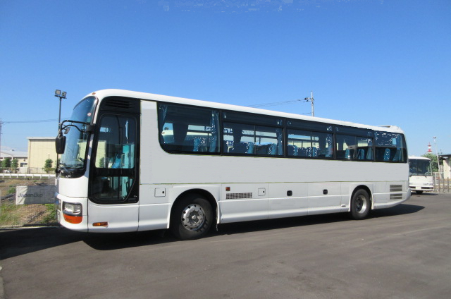 653 16年式いすゞ