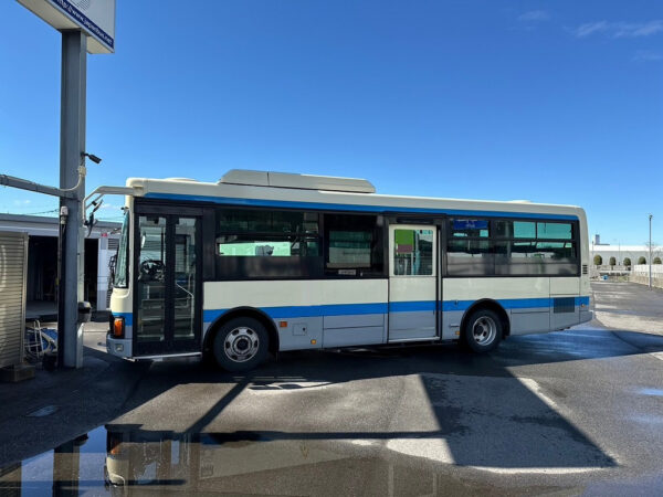 017 27年式いすゞ